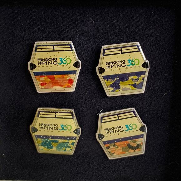 Ngong Ping 360 Pins Set - Picture 2 of 2